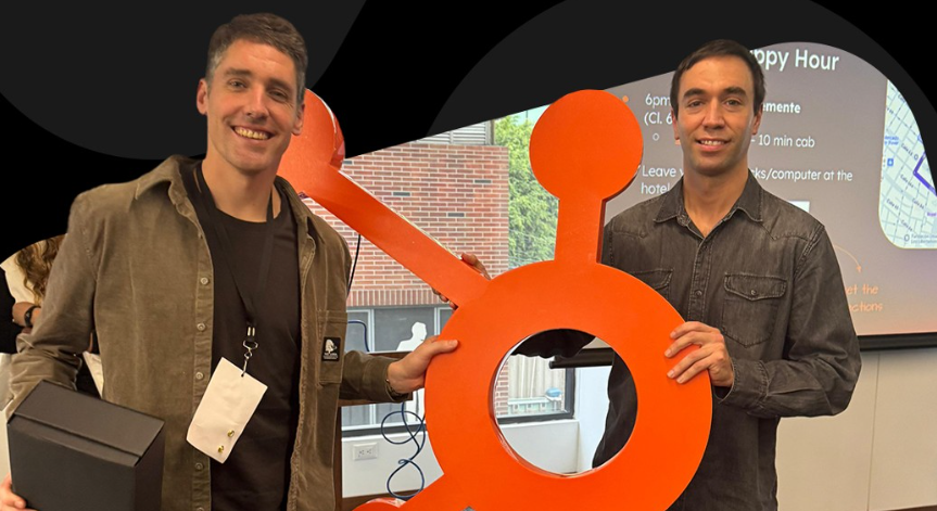 WOTS gana pitch de innovación en IA en HubSpot Summit LATAM 2025